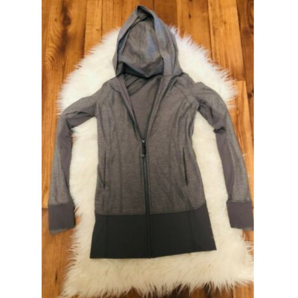 Lululemon Define Jacket Pattern Gray Euc Size 4 - image 1